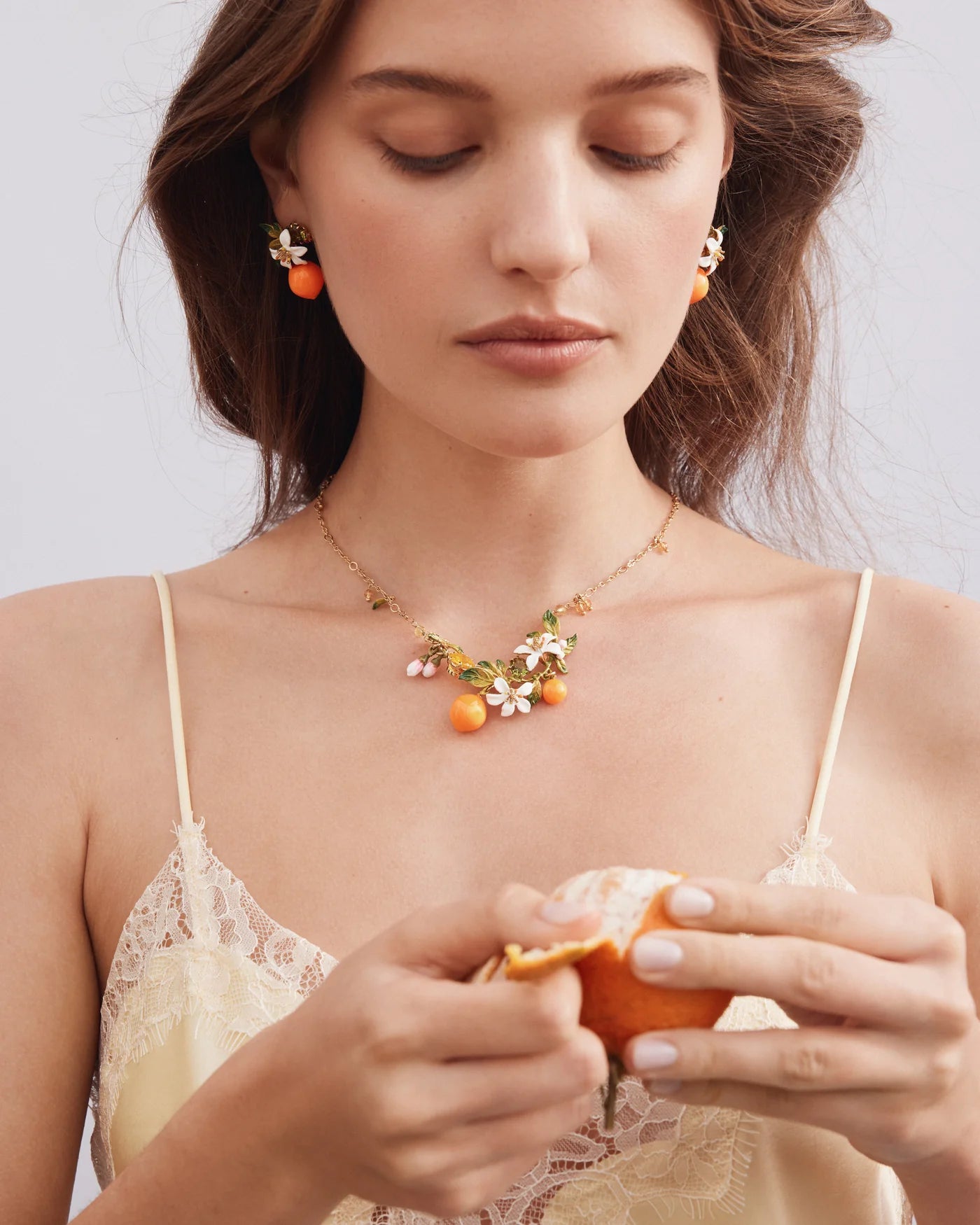 Les Néréides Orange Blossoms and Oranges Collar Necklace – Joie