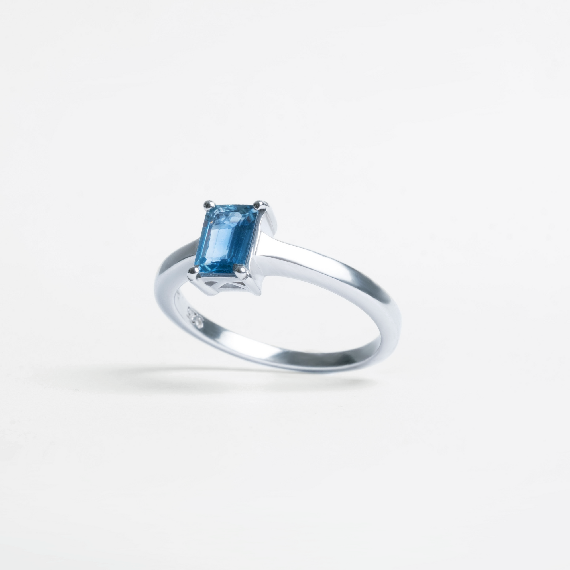 Silver Emerald Cut Gemstone Ring